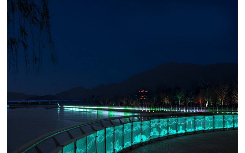 山東原實(shí)科技發(fā)展有限責(zé)任公司：夜景亮化，樓體亮化，景觀照明亮化設(shè)計(jì)是什么？